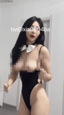 225305j6y1gb866177b5l7.gif