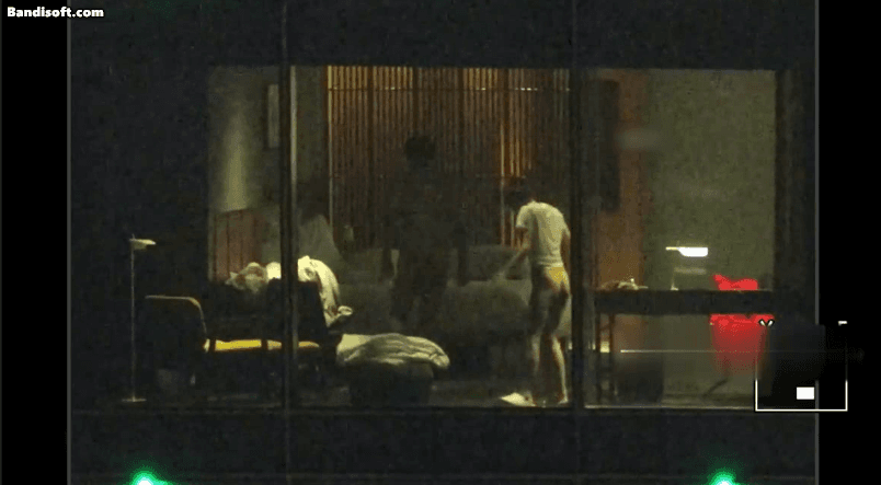 120323p6ep34abizye4636.gif