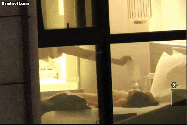 Gz9TeWAu_o.gif