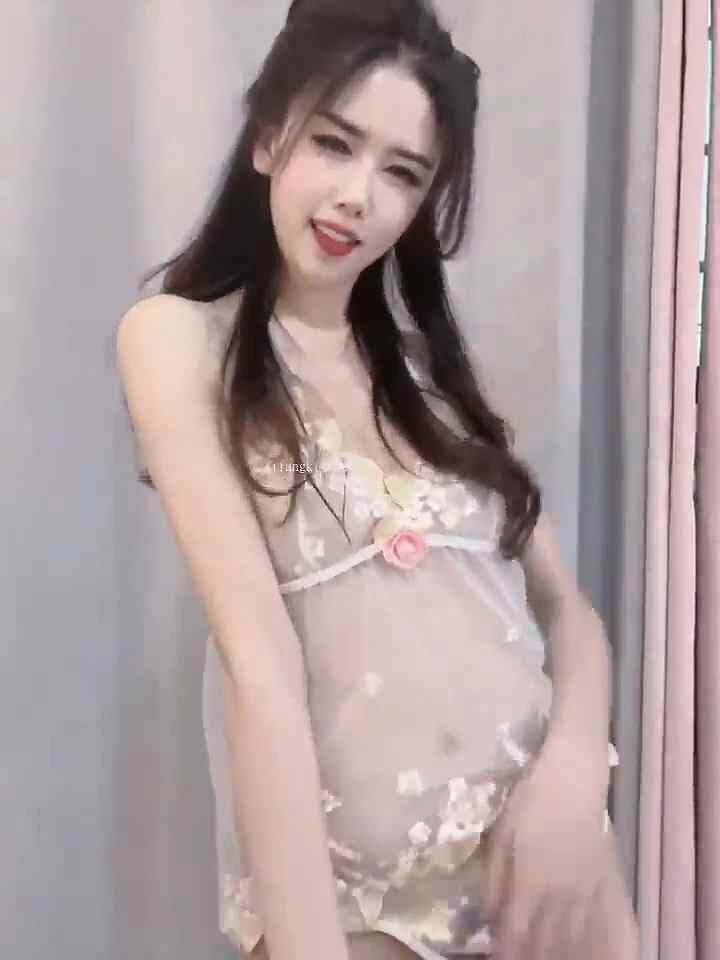 花椒 南夕吖 巨乳长腿脱衣露脸裸舞7V【926M】