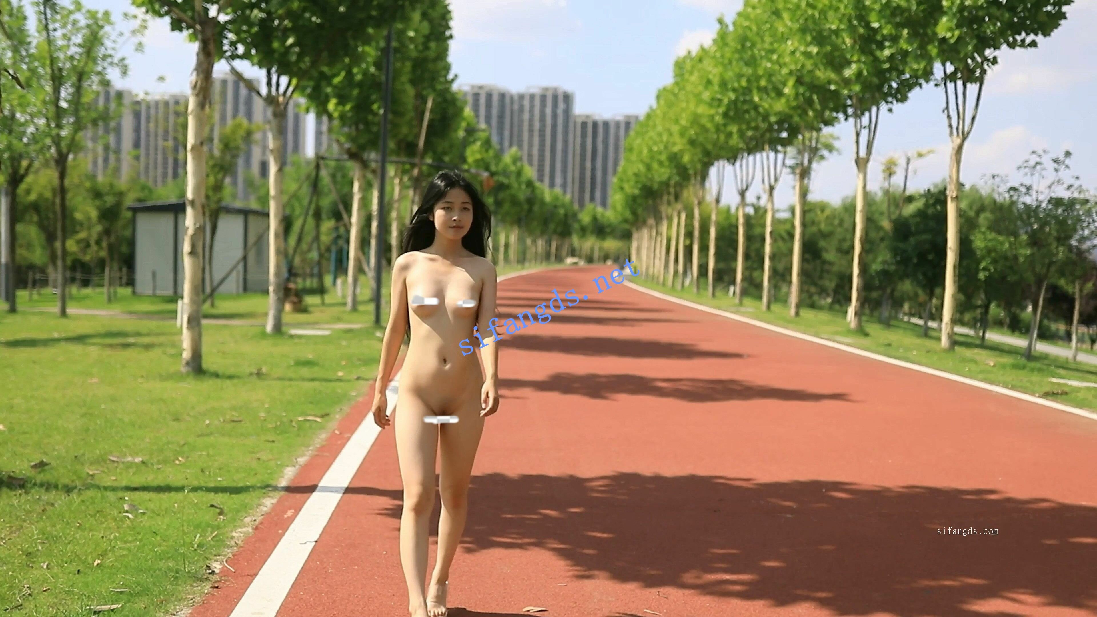 ஐ西萌ஐ颜值学妹瑞瑞 户外多场所露出+深夜裸行4K版合集