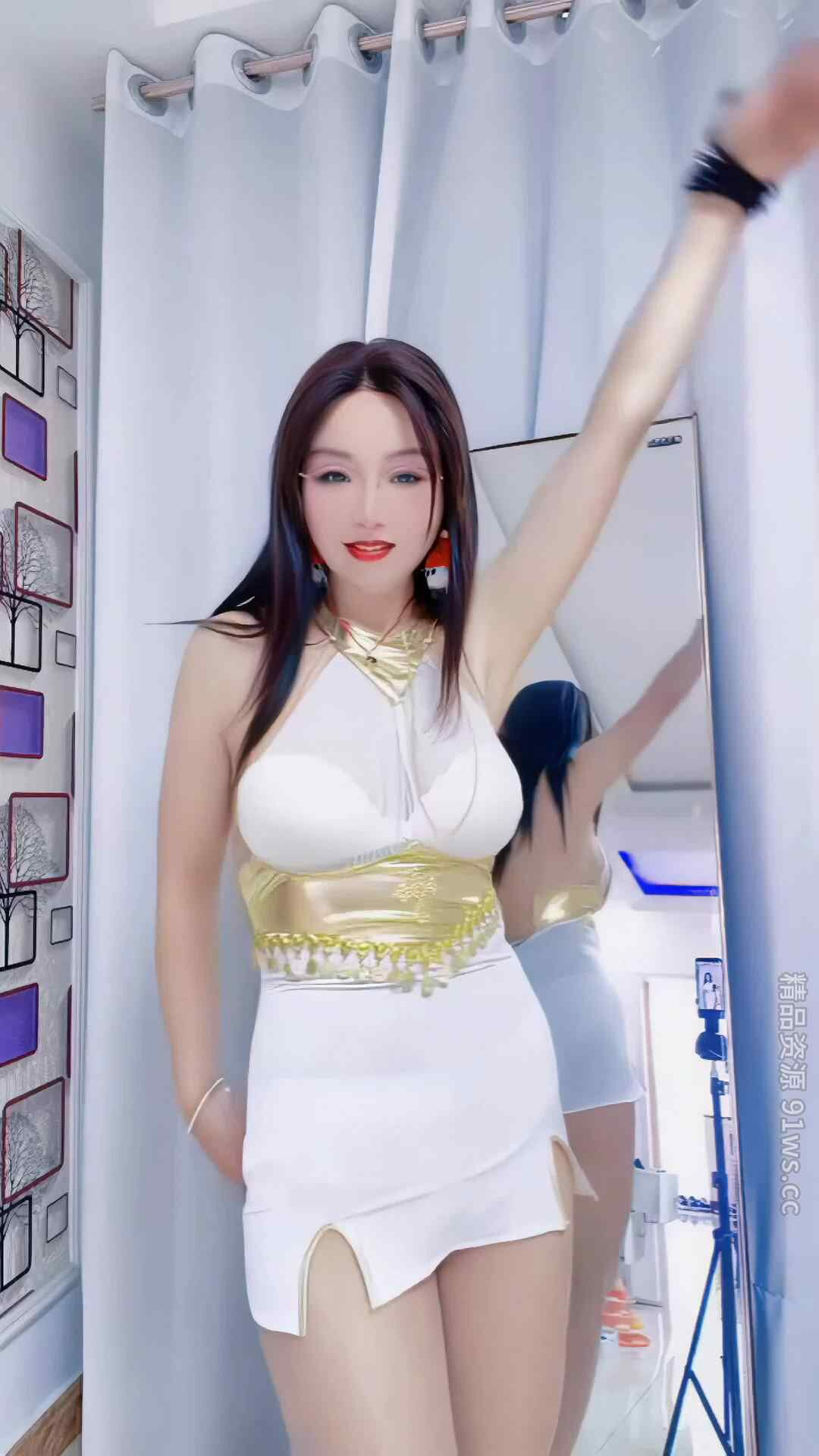 广场舞 微笑 极品美妇千元定制广场舞第2弹12V【5.05G】