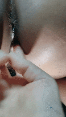 Z9ArtWy9_o.gif