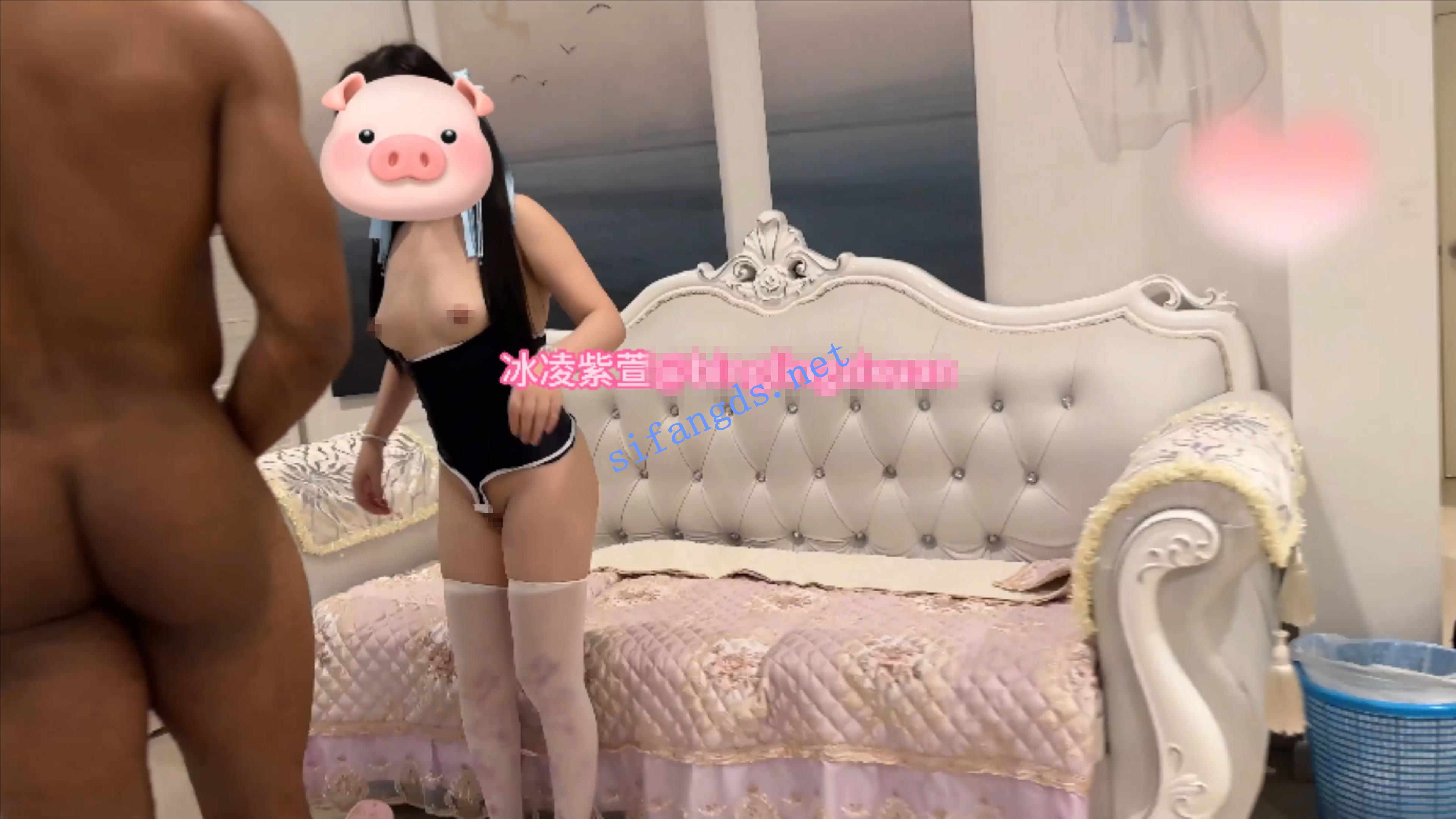 极品绿帽媚黑萝莉淫妻【冰凌紫萱】最新大老黑第三视角