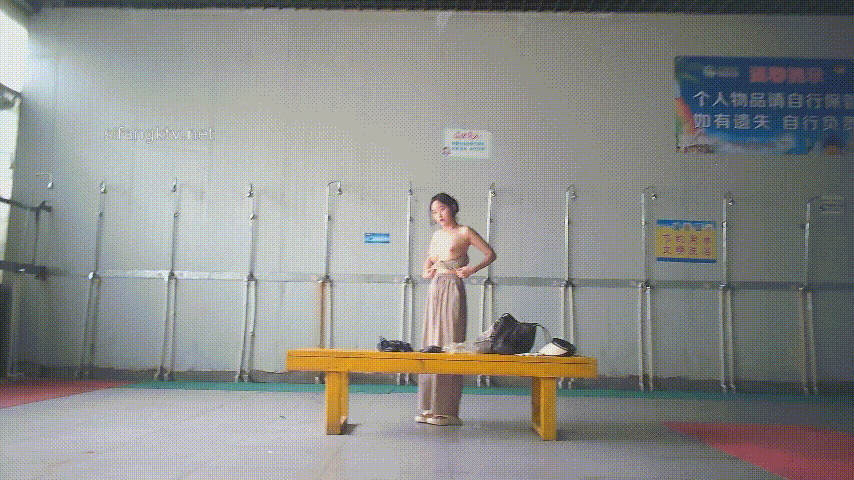 DM_20250829231243_027.gif