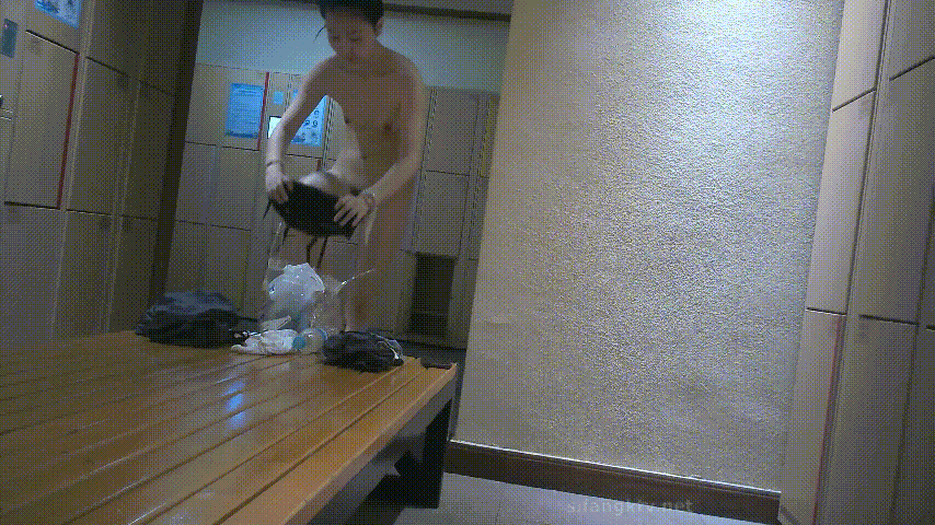 DM_20250831120142_049.gif