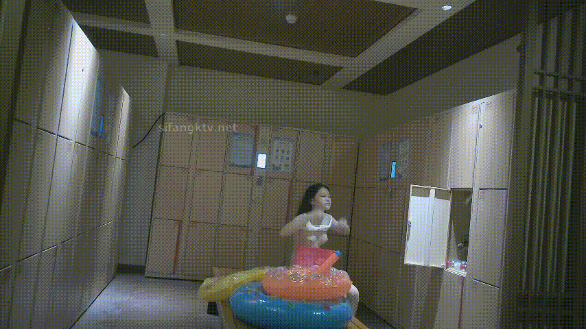 DM_20250831120142_019.gif