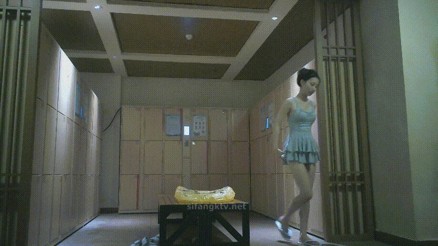 DM_20250831120142_033.gif