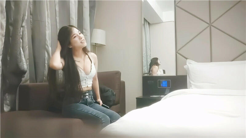 【AI增强】利哥探花之约炮紧身牛仔翘屁股美女❤️床上叫声好诱人