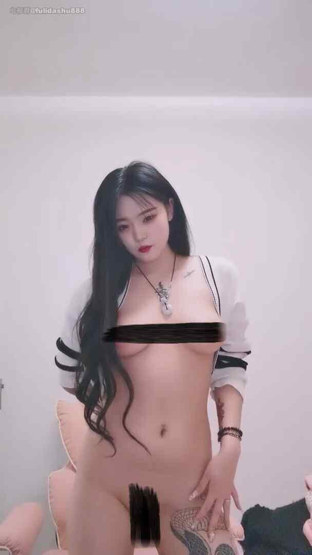 直播 百变小月 颜值嫩妹骚舞诱惑6V【6.49G】