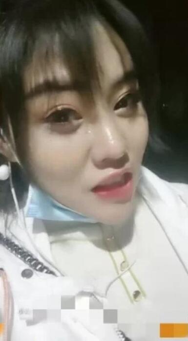 极品反差女 辣条有辣椒 户外极限大胆自慰喷水合集 50v52G