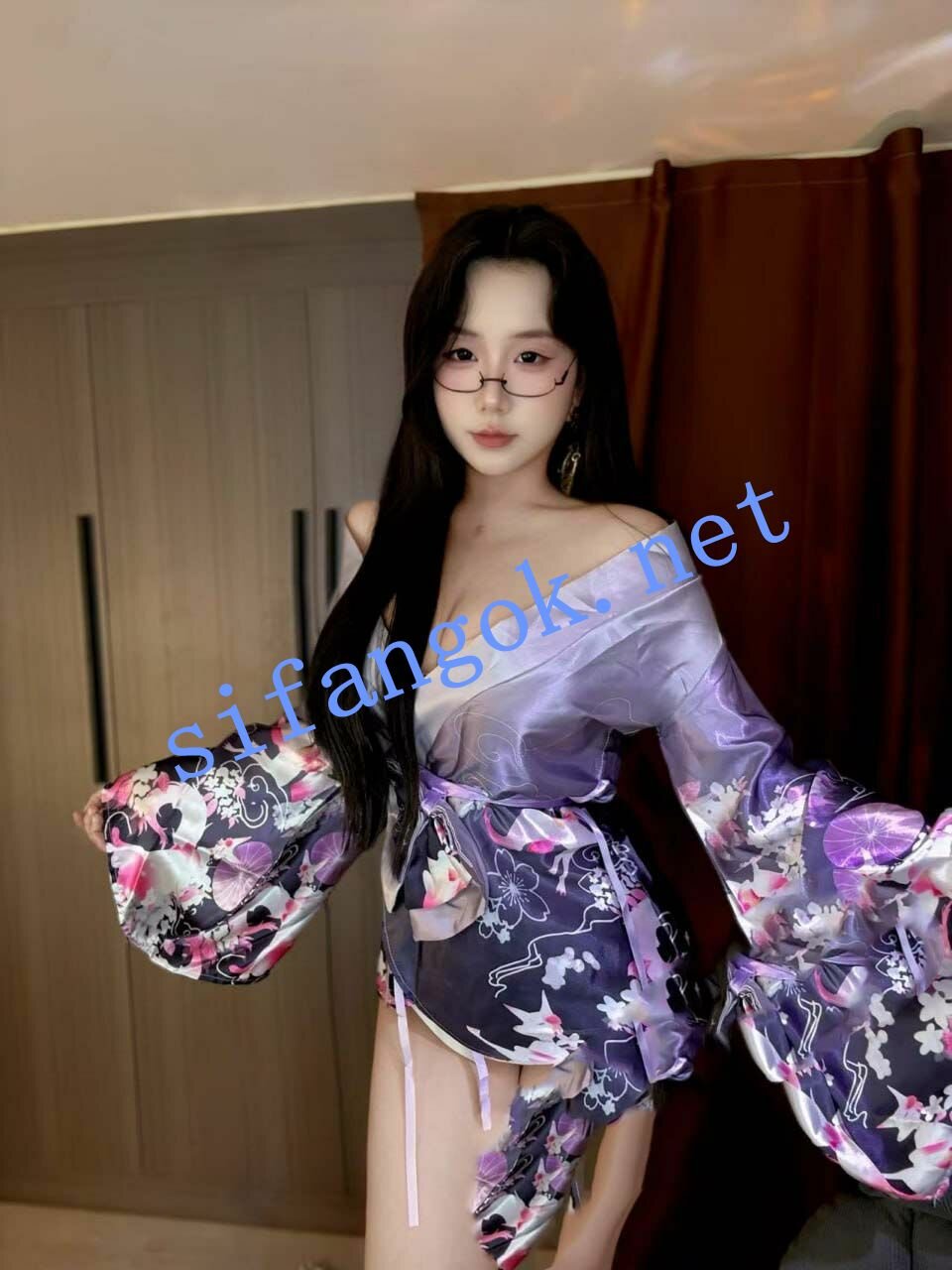 【补】✅B站 米粒哩哩yoyo 超有气质良家 露脸露点 炮机插B 户外母狗