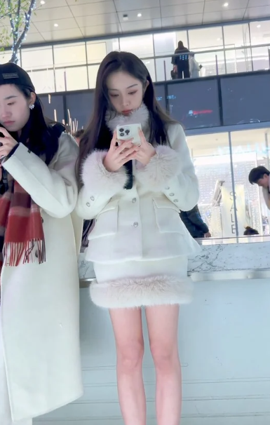 03.20  应求而发 trump KFC CD系列2026年2月合集【22.3G24V】