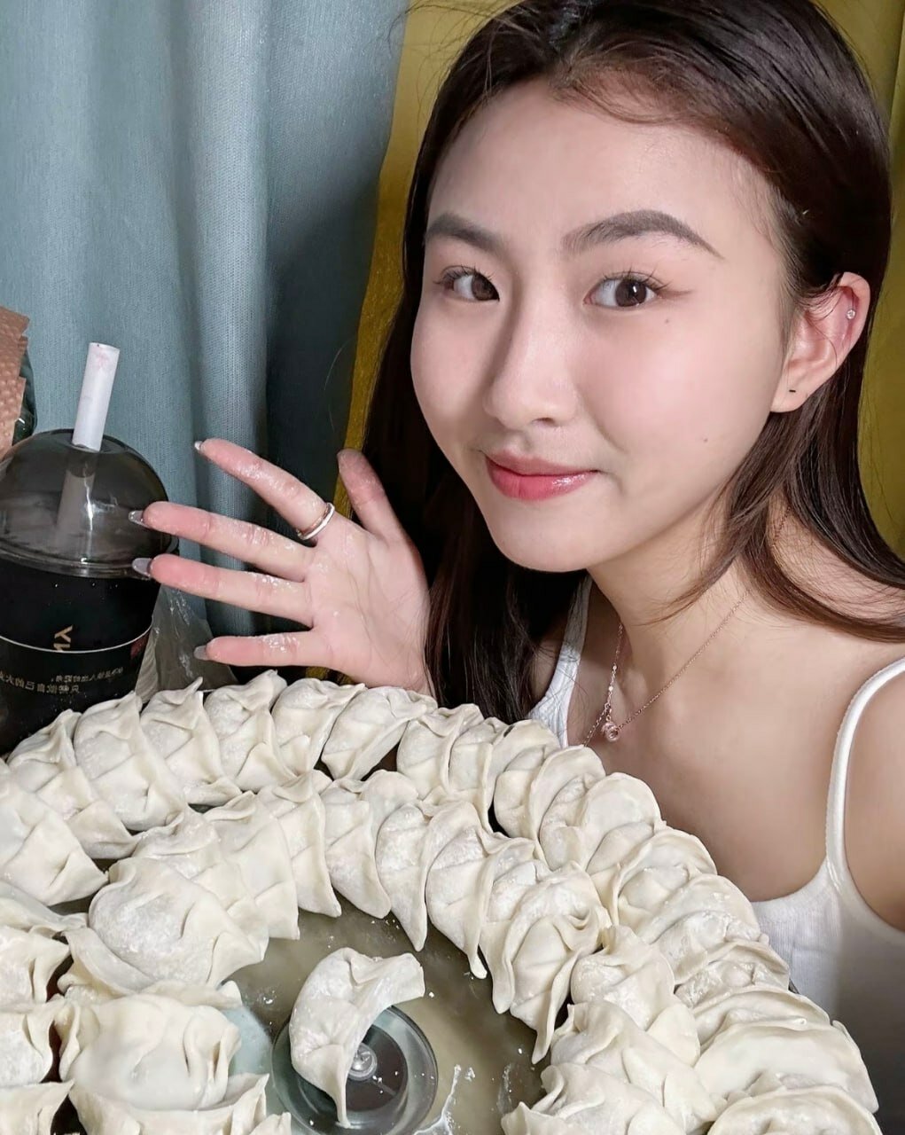 近期精品泄密 都是有名有姓的 第13弹 方丹怡 袁慧媛 林清妍 孟依晴 钱语柔 陈馨沁 吴亦欢等合集【254V19.5G】